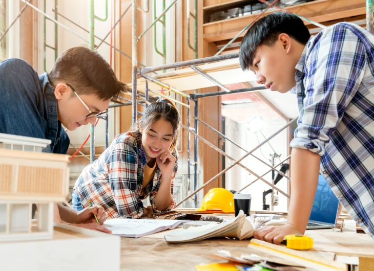 Home Contractors: The Right Solution for Your Renovations