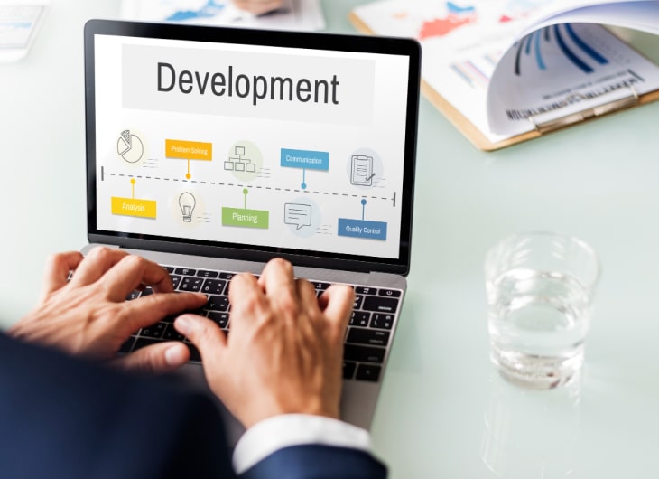 Overcoming the Challenges of Large-Scale Web Applications