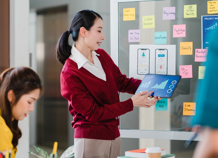 SaaS Business Model: How to Build a Successful Product?